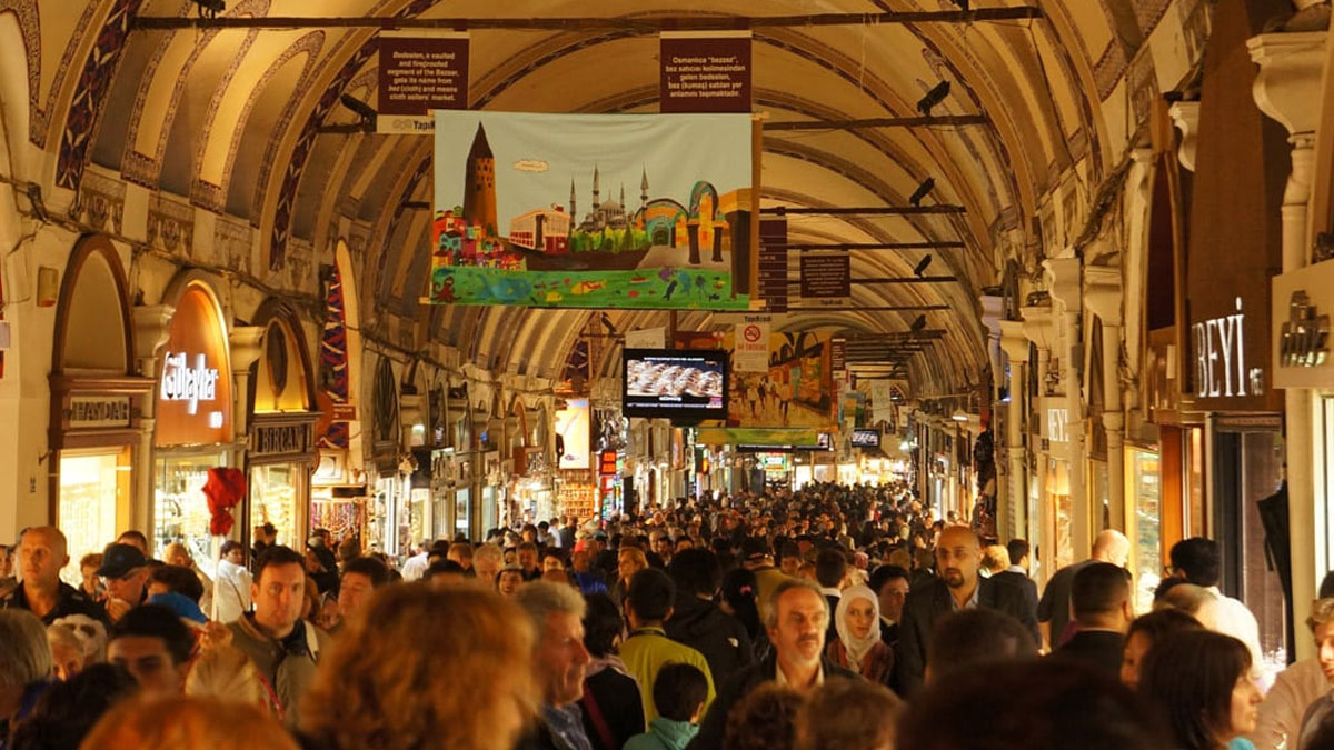 Dünyanın en çok hayal kırıklığı yaratan turistik yerleri belli oldu: Kapalıçarşı da listede