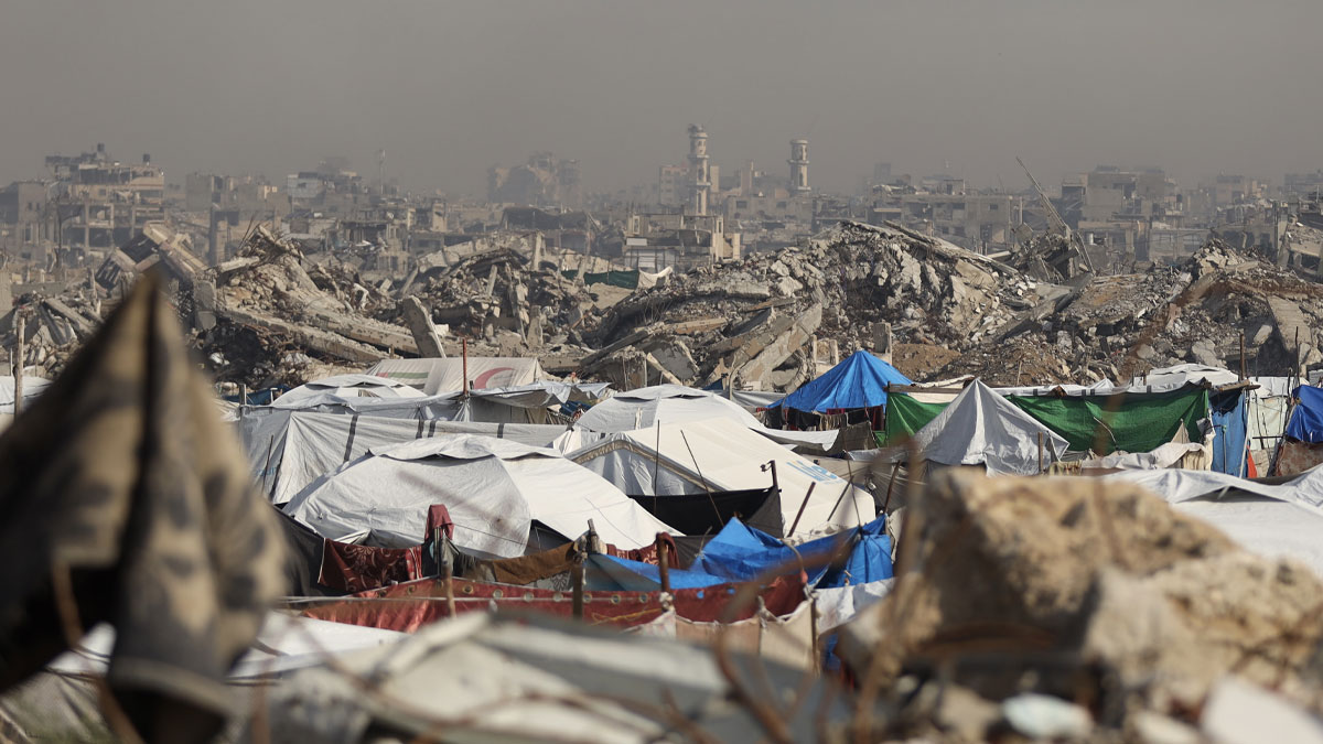 Gazze’de çadırlar sular altında: 288 bin aile felaketi yaşıyor