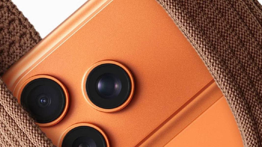 Önce alay konusu oldu sonra rekor kırdı: Apple aksesuarı yok sattı