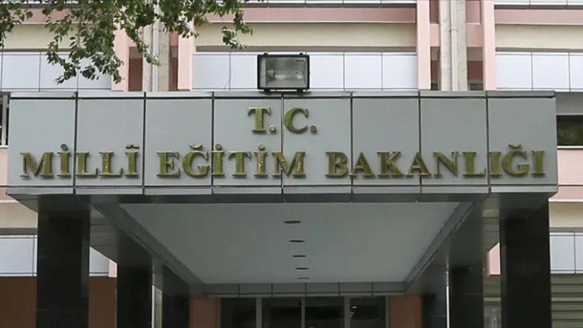 Öğretmen adaylarını isyan etti: Milli Eğitim Akademisi yerleşkeleri netleşti, Ankara ve İstanbul’da konaklama sağlanmayacak