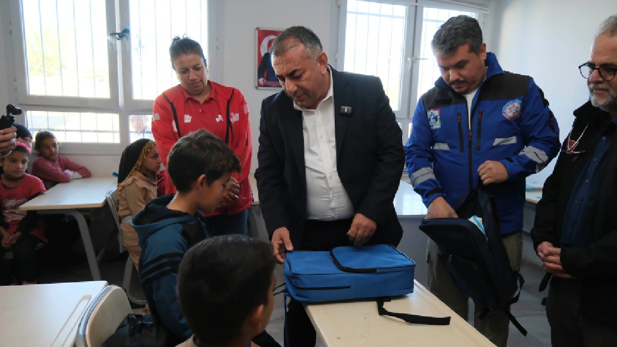 Mevsimlik tarım işçileriyle dayanışma: Büyükşehir, temel hizmetlere daha kolay ulaşabilmesi için ortak çalışmalarını sürdürüyor