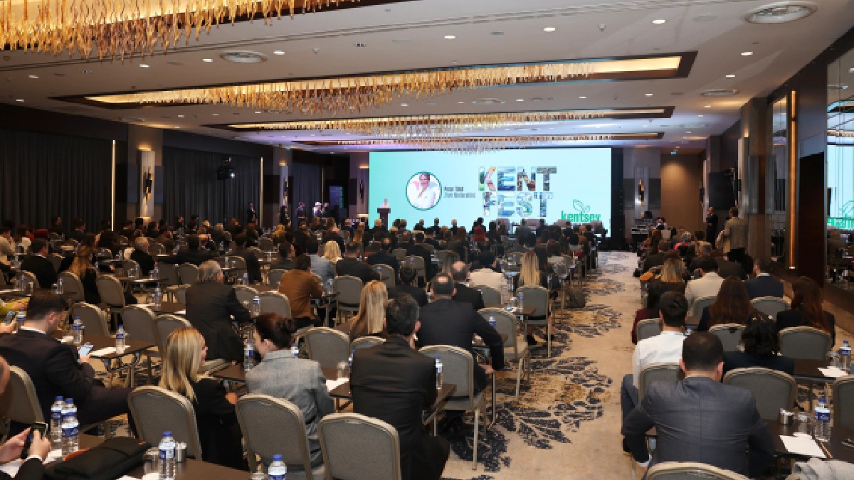 Bursa Büyükşehir’e ‘Akıllı Şehir’ ödülü