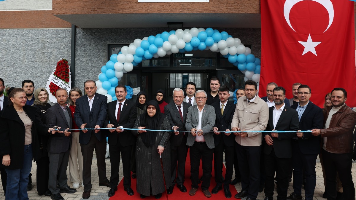 30 Ağustos Zafer Mahallesi yeni sağlık merkezine kavuştu