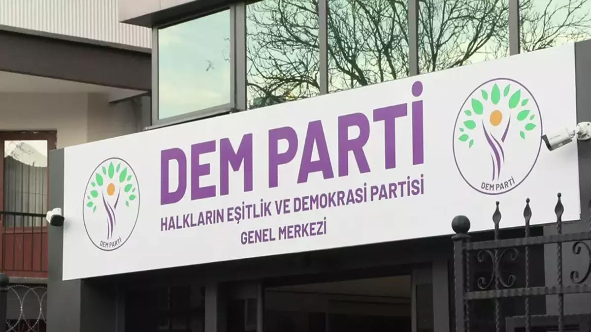 DEM Parti'den komisyon öncesi TBMM'de toplantı
