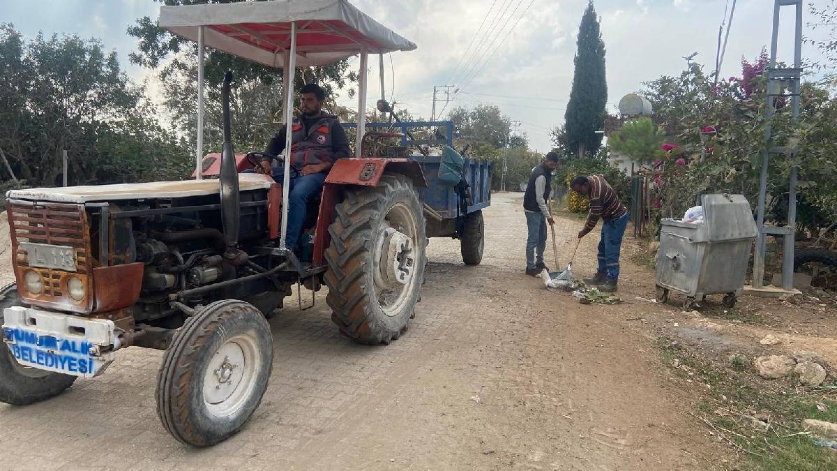Yumurtalık Belediyesi, ilçenin tüm mahallelerinde temizlik seferberliğini sürdürüyor