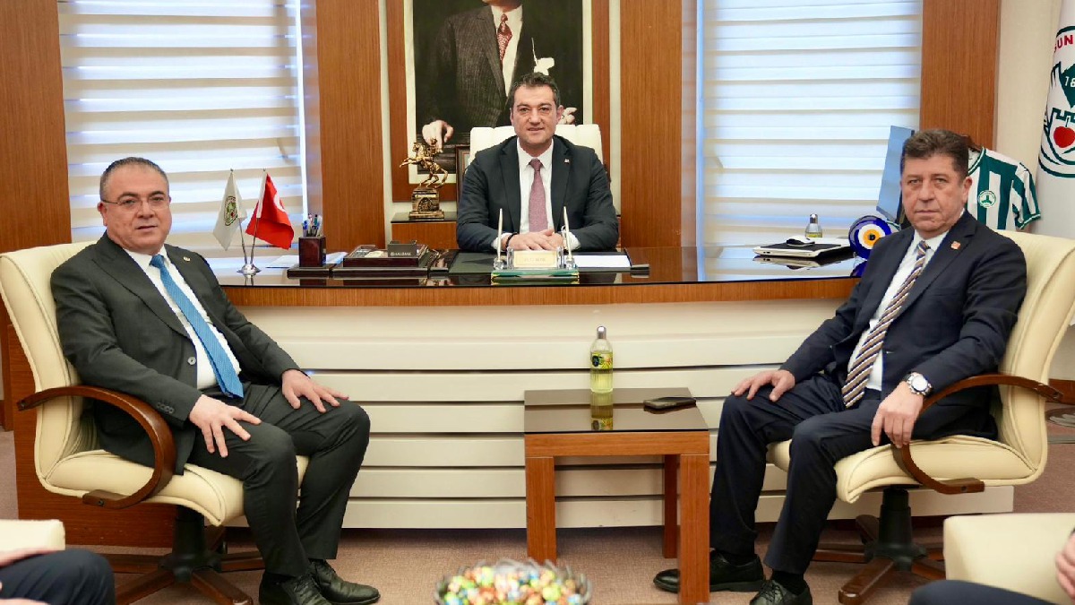 Karakoz ve Tüzün’den Başkan Köse’ye ziyaret