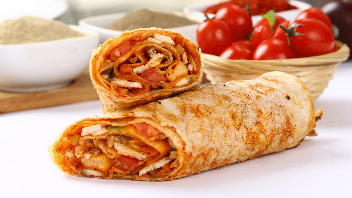 Tavuk Döner Tarifi: Dışarda yediklerinizi aratmayacak, eşiniz övgüler yağdıracak