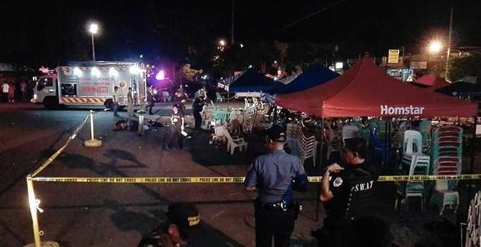 Filipinler'de akşam pazarında patlama: 10 kişi hayatını kaybetti