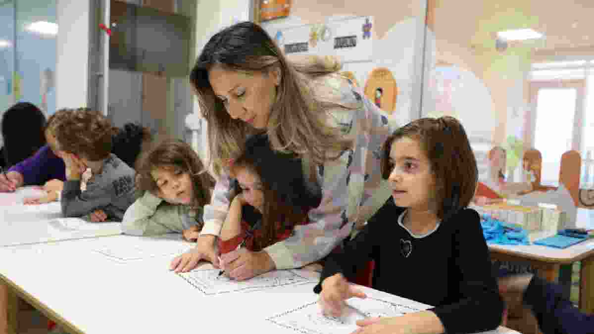 Muğla'da minik kalpler haklarını öğrendi