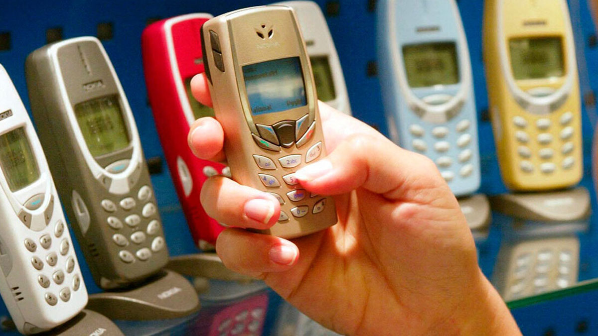 ‘Akılsız’ telefonların dönüşü muhteşem olur mu?
