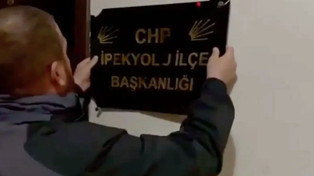 CHP ilçe binasına saldırı gerçekleşti