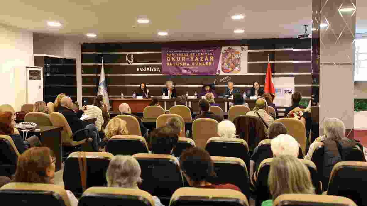 Narlıdere’de kadınlar, şiddete karşı seslerini edebiyatla yükseltti