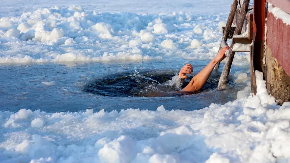 Buzlu suya girmek gerçekten işe yarıyor mu? Bilim insanları cevapladı