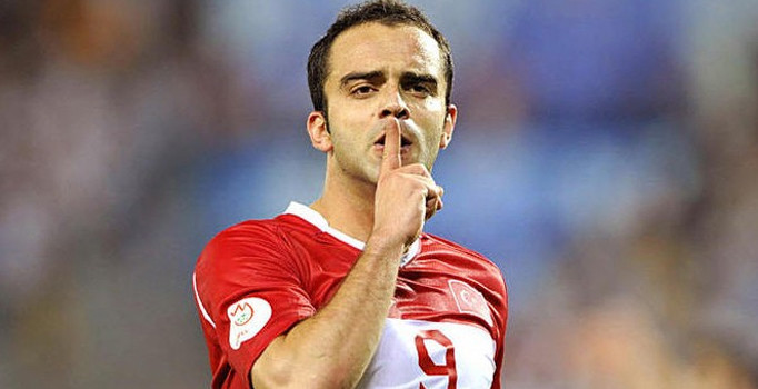 Semih Şentürk: Fenerbahçe'de futbolu bırakabilirdim