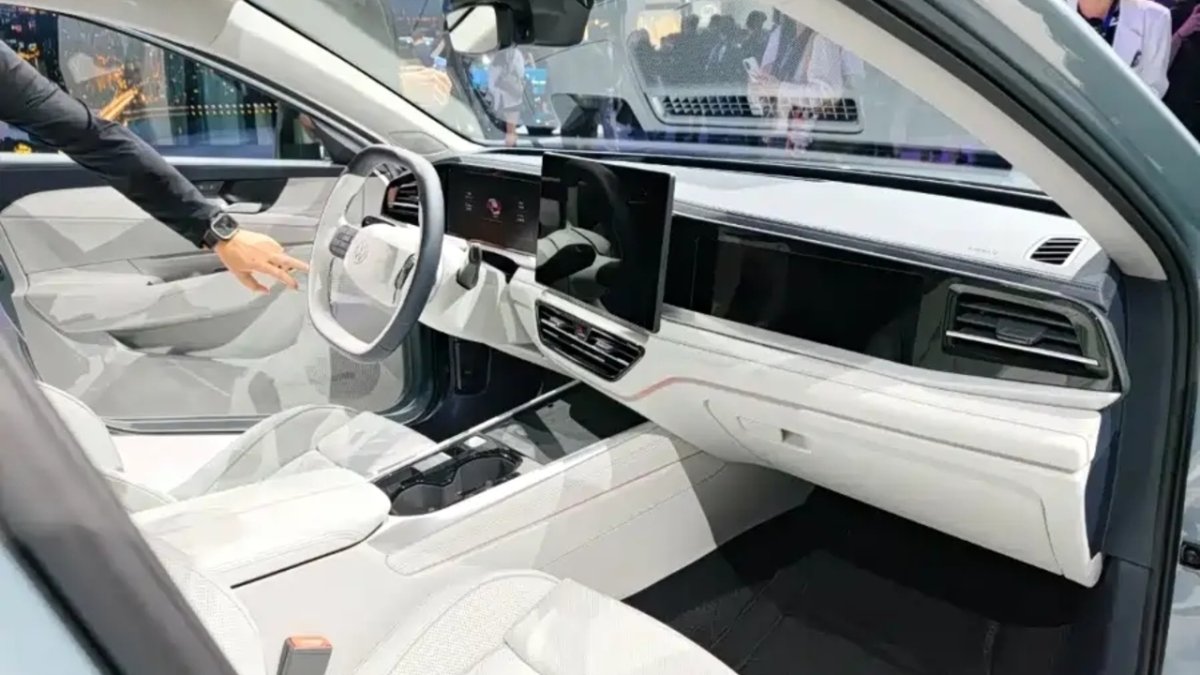 Volkswagen Passat elektrikliye dönüşüyor! Passat ePro ilk kez görücüye çıktı