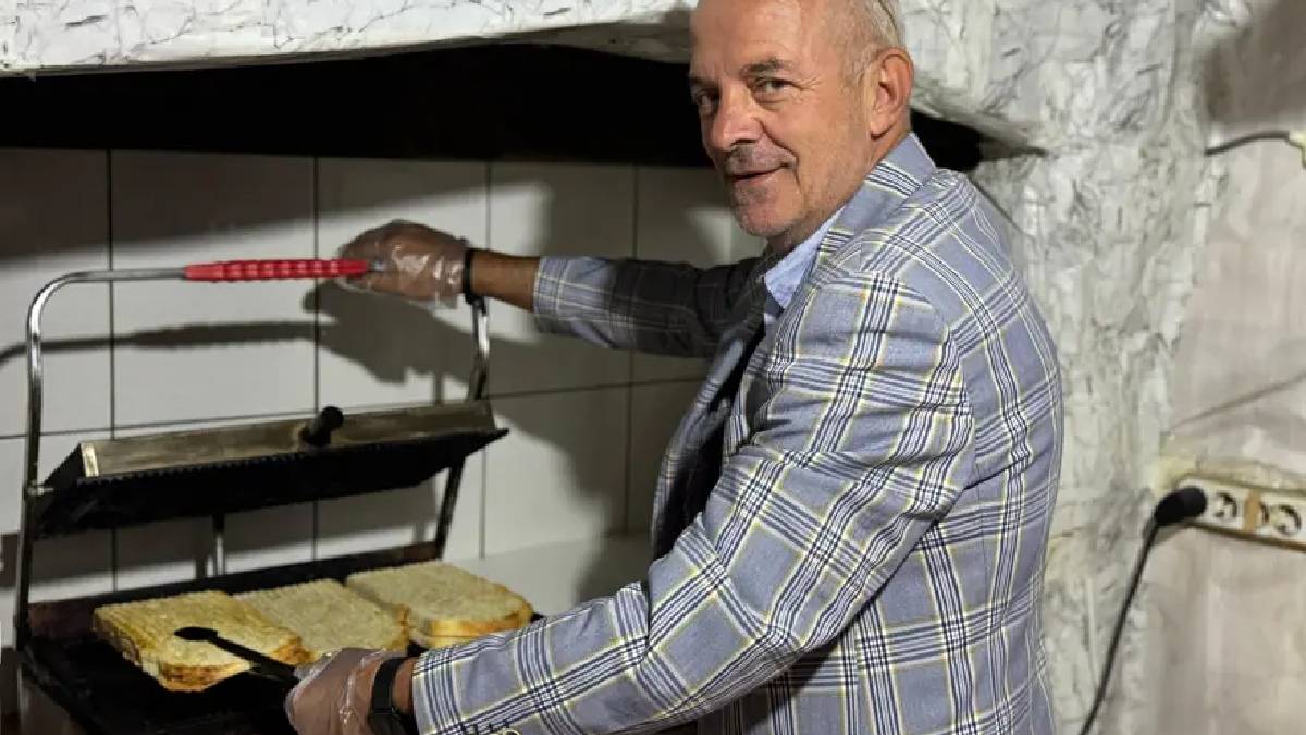 Sıradan tostlara taş çıkarıyor! Coğrafi işaretli tosta yoğun ilgi: Kargoyla bile sipariş teslim ediyor