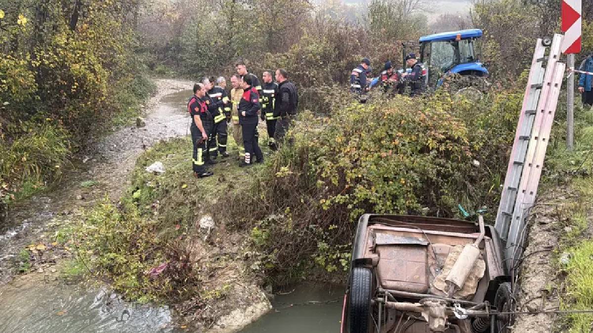 Bartın’da dereye devrilen araçta iki kişi hayatını kaybetti