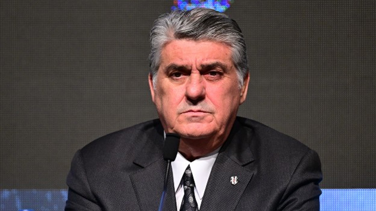 Beşiktaş tribünlerinde 'Yönetim İstifa' sesleri: Taraftarlardan büyük tepki