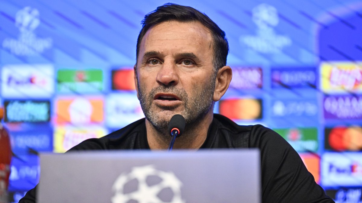 Okan Buruk Şampiyonlar Ligi maçı öncesi sakat oyuncular hakkında konuştu: Osimhen oynayacak mı?