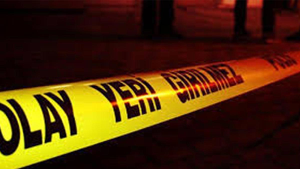 Antalya'da iş makinesinin çarptığı kişi hayatını kaybetti