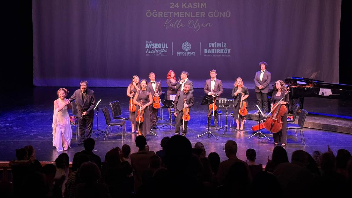 Bakırköy’de Cumhuriyet öğretmenleri için konser düzenlendi
