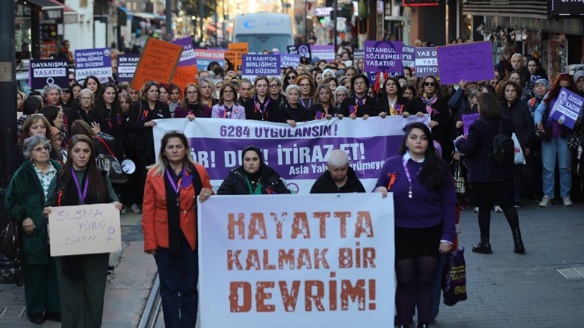 Bursa'da adımlar şiddetsiz dünya için atıldı