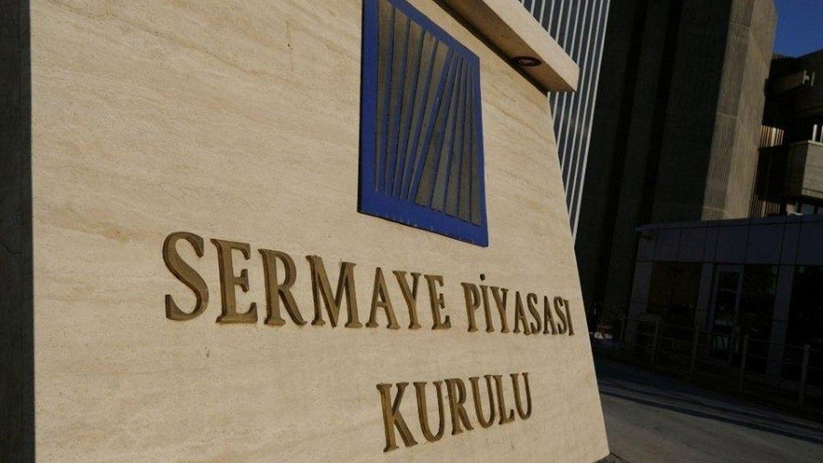 SPK’dan 13 şirkete ihraç onayı, 63 siteye erişim engeli