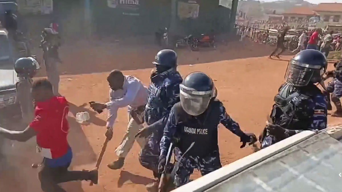 1986’dan beri iktidarda: Uganda’da gözaltına alınan muhalif sayısı 300