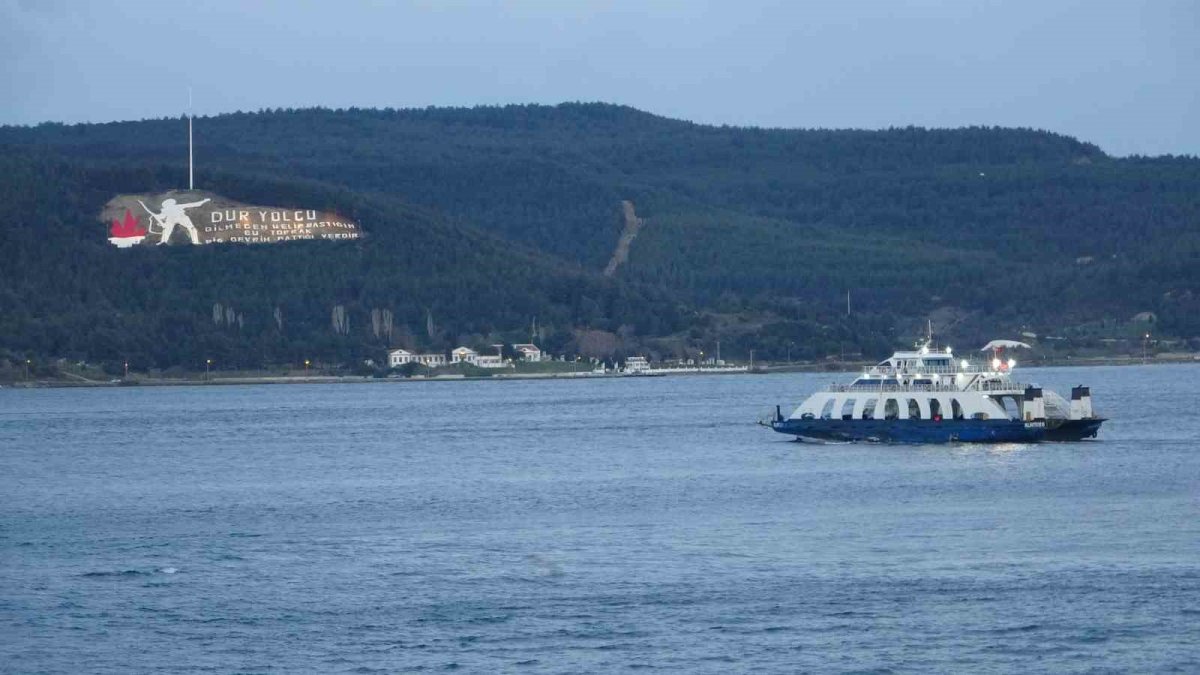 Bozcaada ve Gökçeada’ya bazı feribot seferleri iptal oldu