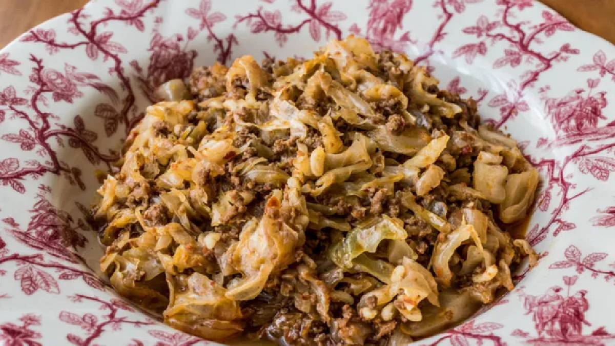 Kapuska tarifi: Sarmadan kalan lahanalar çöpe gitmesin! Seveni çok seviyor, sevmeyeni yanına yanaşmıyor