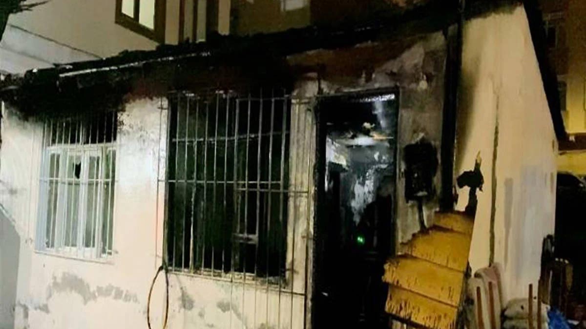 Bağcılar'da yangın: 5 kişi hastaneye kaldırıldı