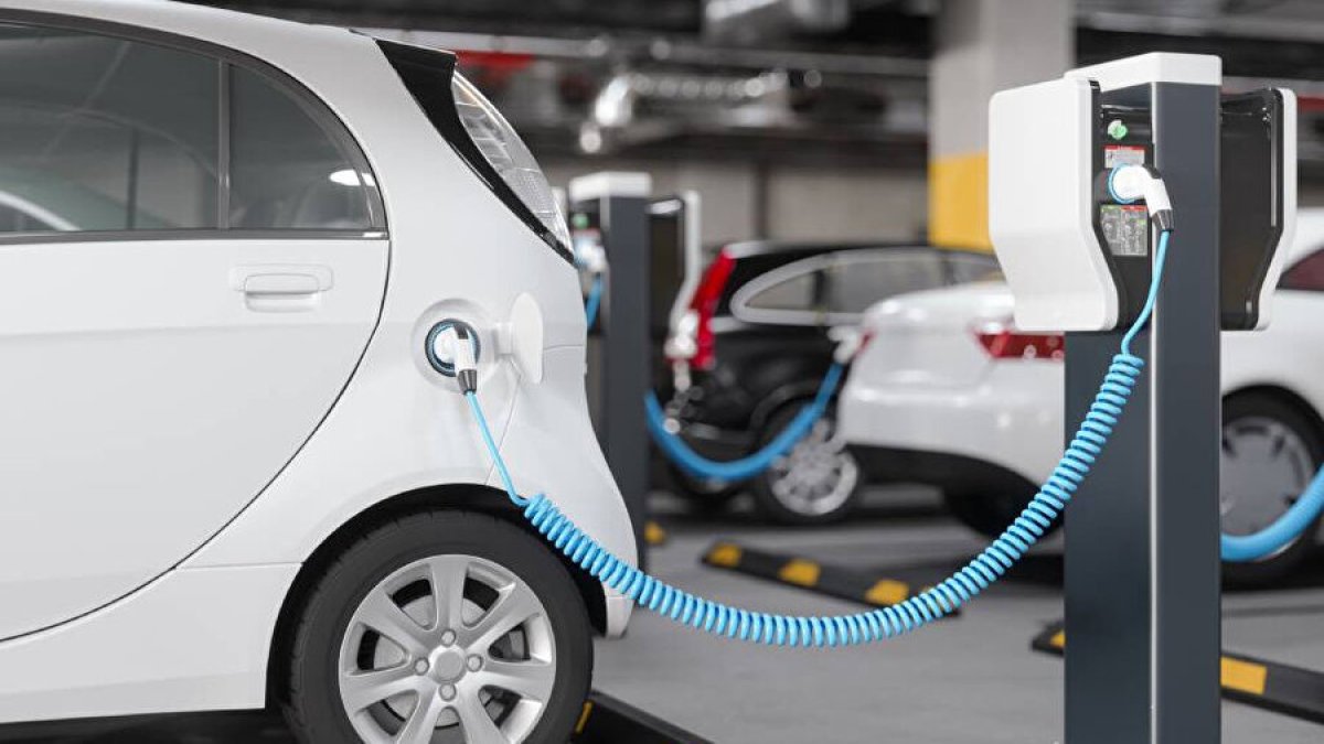 Elektrikli araçlarda yeni dönem mi geliyor? Kilometre başına vergi sistemi gündemde