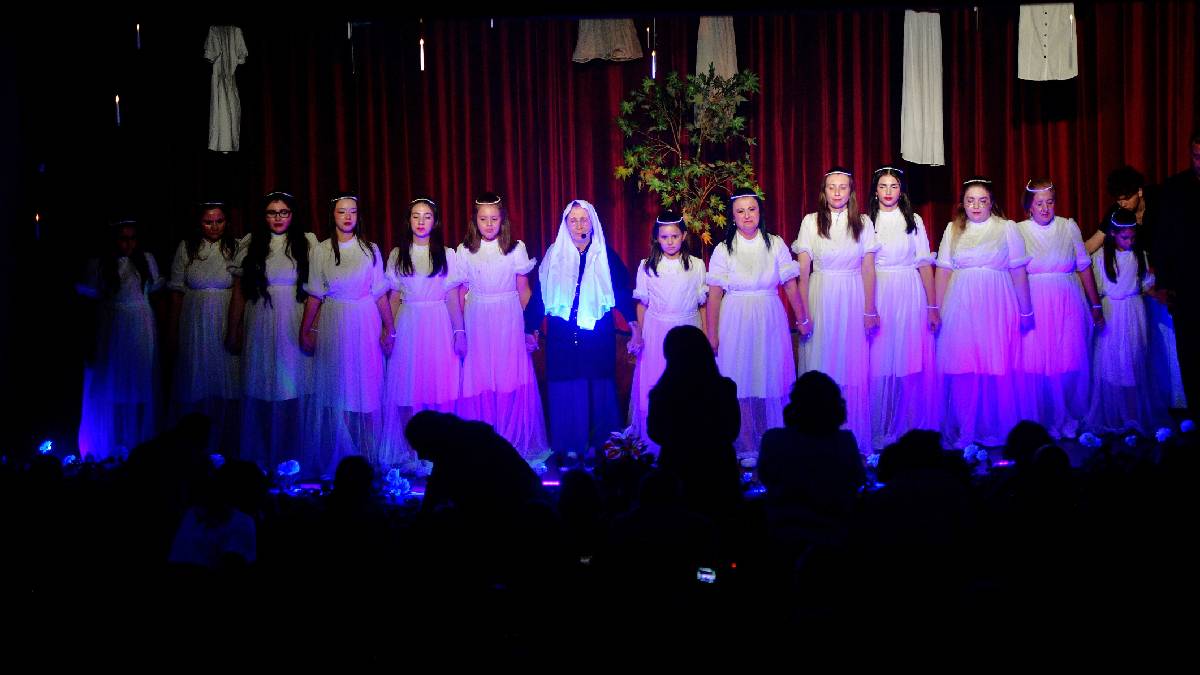 Kadın ve çocuk cinayetlerine karşı büyüleyen bir çığlık