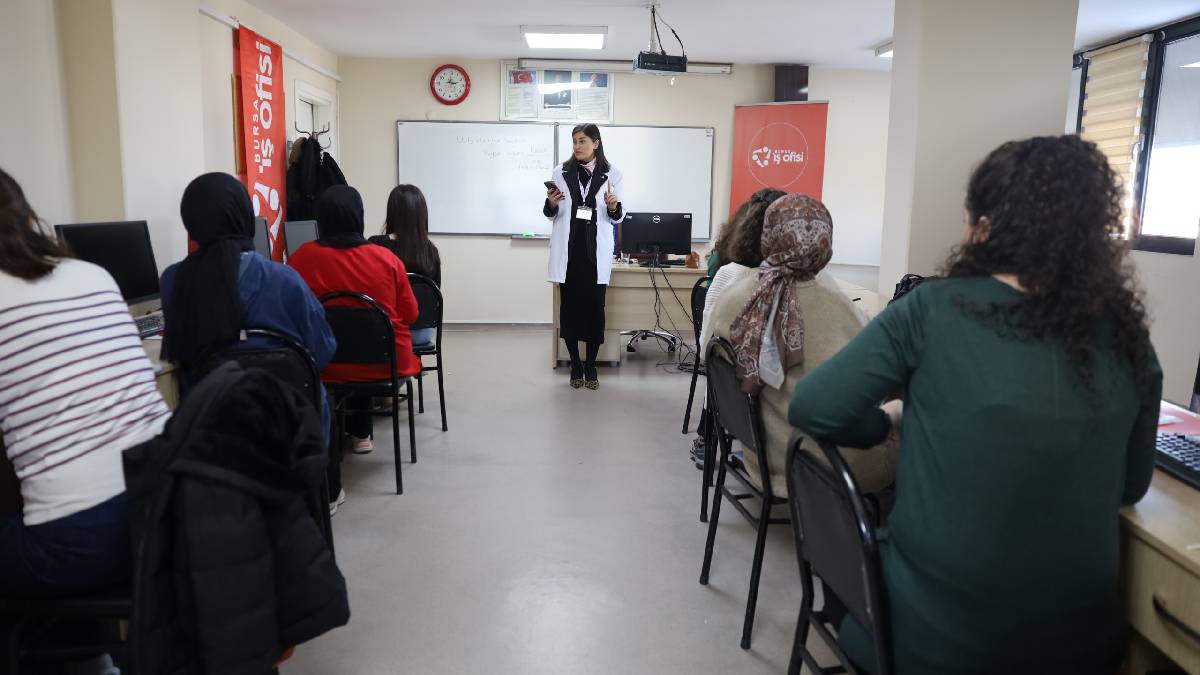 Üreten kadınlara Büyükşehir desteği: ‘Elde Üret Evden Sat’ projesi o ilimizde başladı