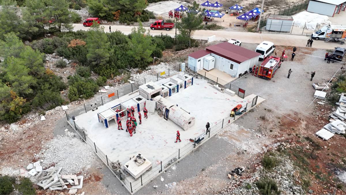 Büyükşehir itfaiyesi afetlere hazırlıkta bir adım daha attı