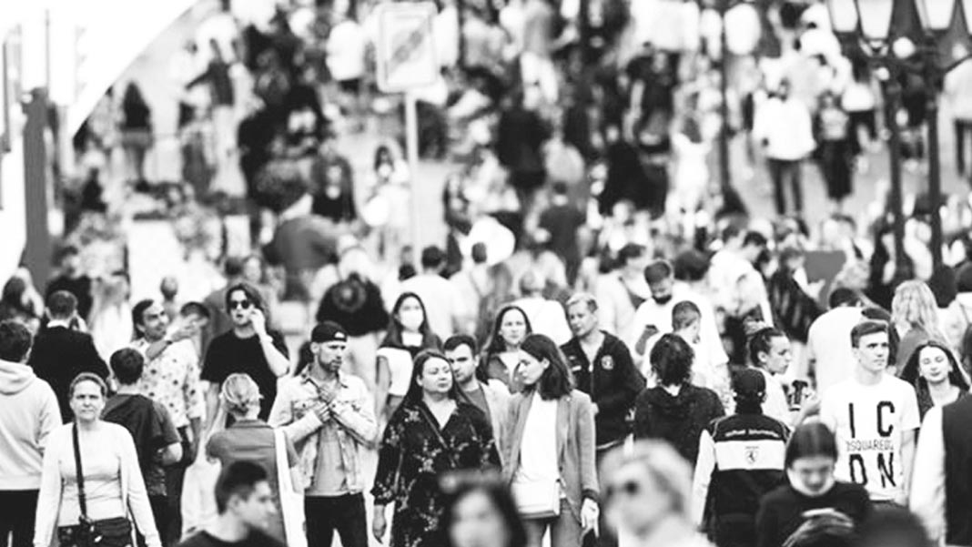 Merkezin çöküşü ve orta sınıf