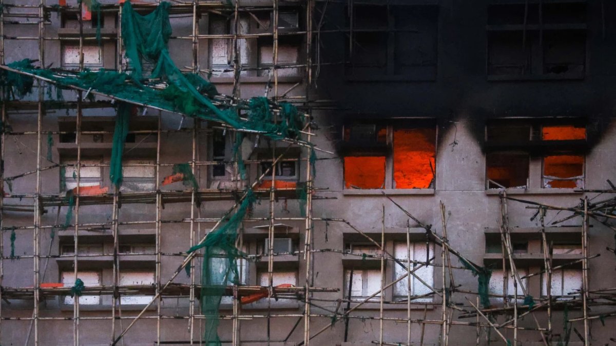 Hong Kong'daki faciada bilanço ağırlaşıyor: Ölü sayısı 128'e ulaştı, yüzlerce kişiden haber yok