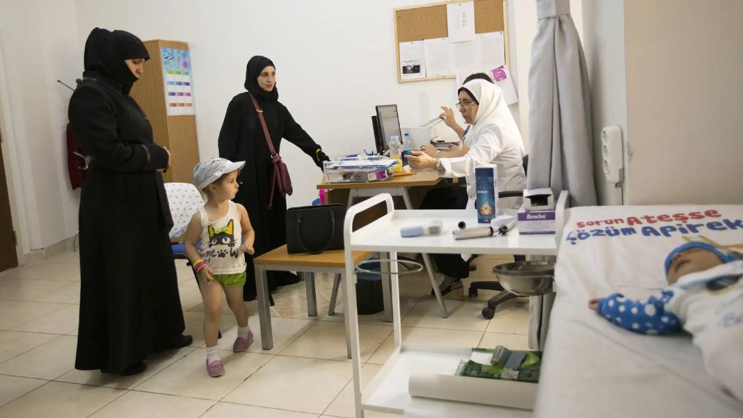 Yeni yılda GSS katılım payı zorunluluğu geliyor: Suriyeliler artık para ödeyecek