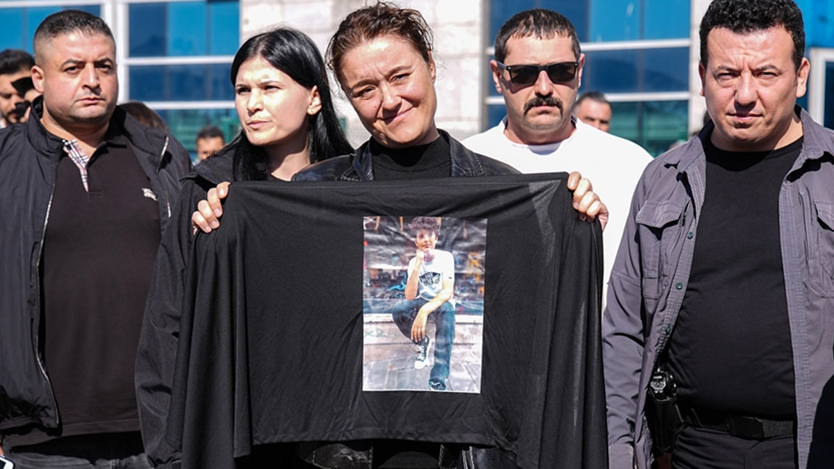 Papa, Minguzzi ailesiyle görüşecek