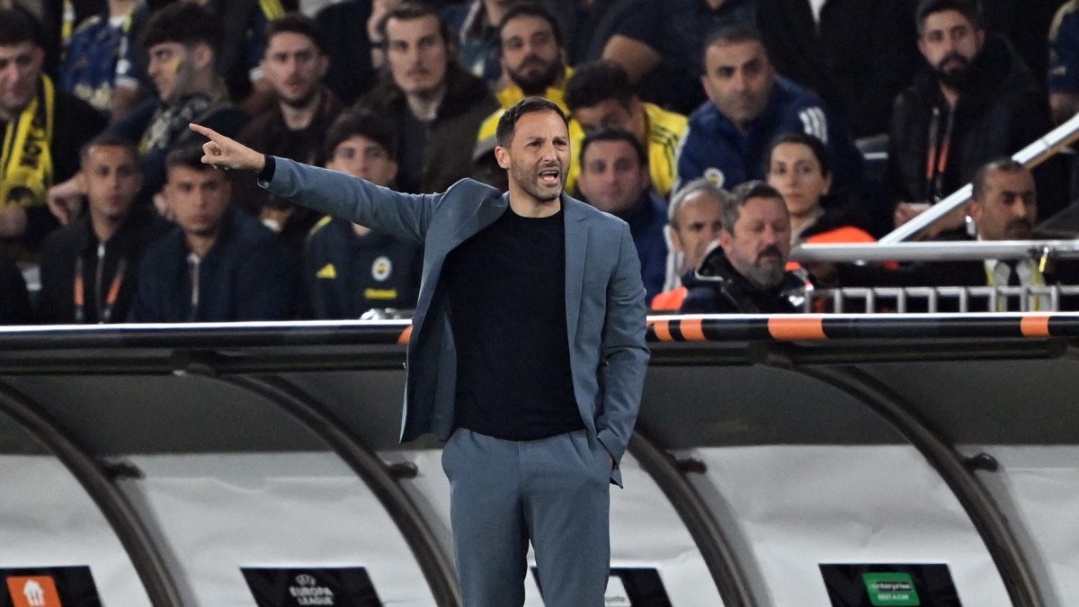 Süper Lig'de dev derbi: Fenerbahçe Teknik Direktörü Tedesco ilk 11'ini belirledi