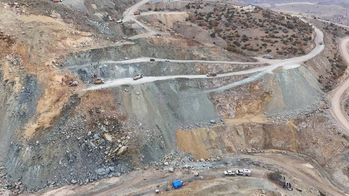 Sivas’ta maden göçüğü: Şantiye müdürünü arama çalışmaları 14. gününde