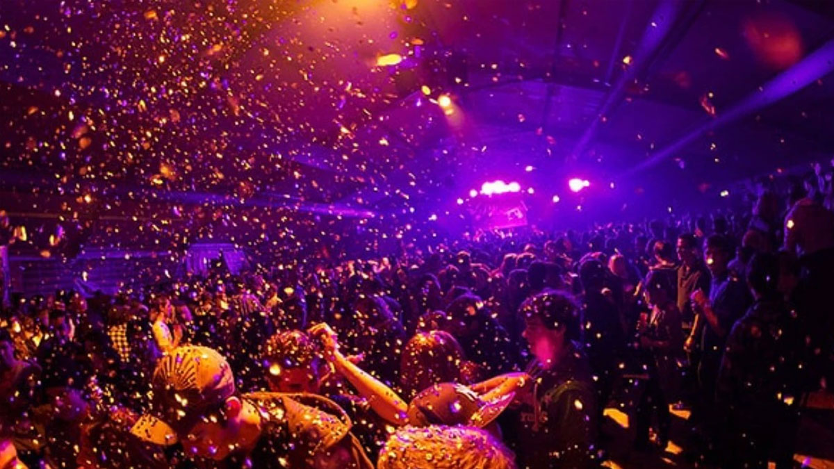 Ünlü isimlerin yılbaşı programı belli oldu