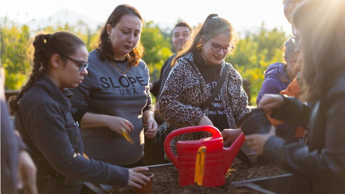 Engelli öğrencilere toprakla buluşmanın heyecanını yaşatan proje: Parkta Etkinlik Var...