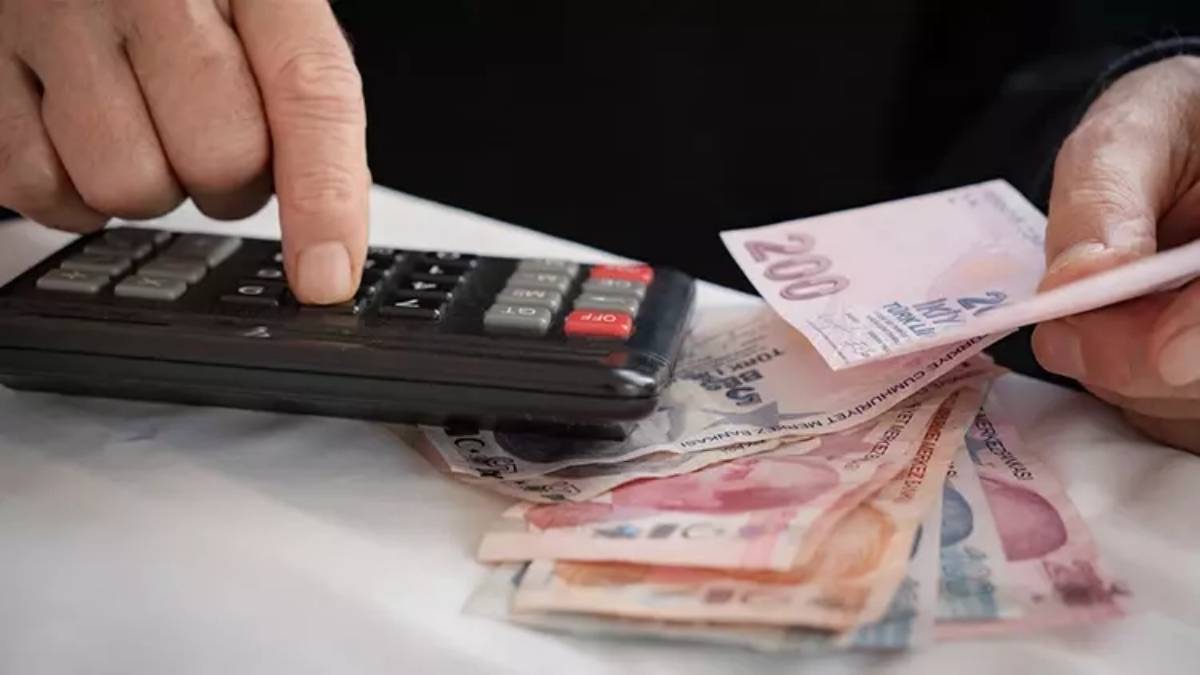 Memur, emekli, asgari ücret zammı ne kadar olacak? Milyonların bekleyişi sürüyor: Uzman isimden en net senaryolar