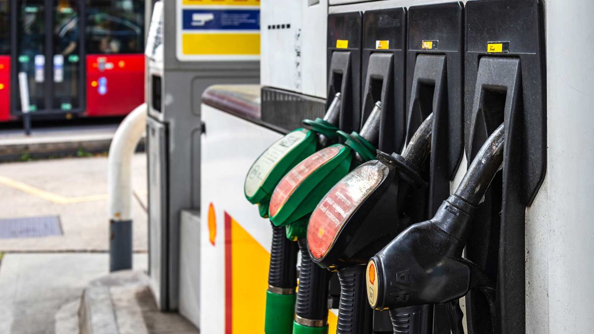 Tabelalarda son dakika! Benzine zam geldi mi? Benzin, motorin, LPG... 2 Aralık akaryakıt fiyatları