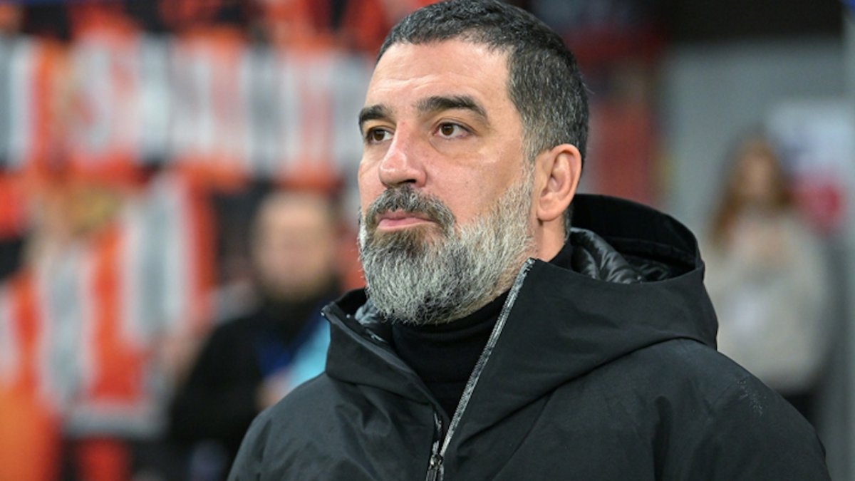 Arda Turan'a men cezası! Türk teknik adam sinirlenip rakip ekibin üzerine yürüdü: Pişman değilim