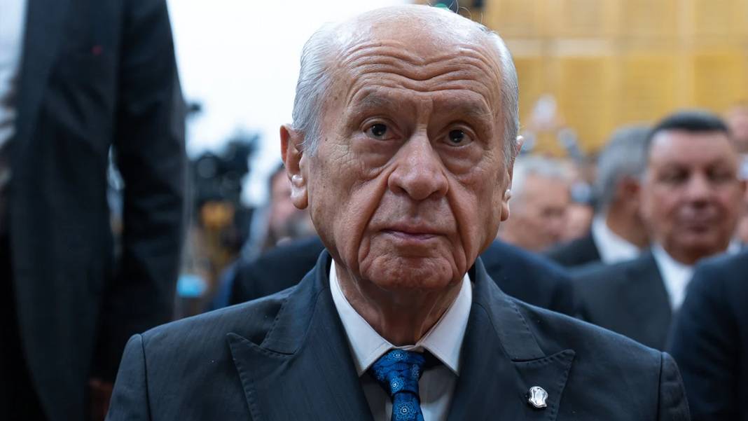 Bahçeli: Süreci yaralayan vebal öder! Darbe iddiaları ancak faso fiso