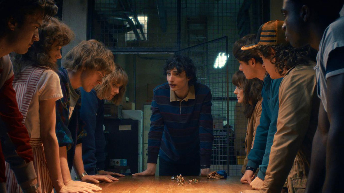 Fenomen dizi Stranger Things Netflix'i çökertti