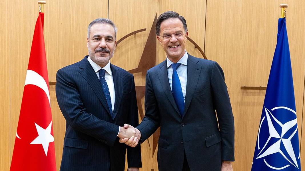 Fidan, Rutte ile görüştü