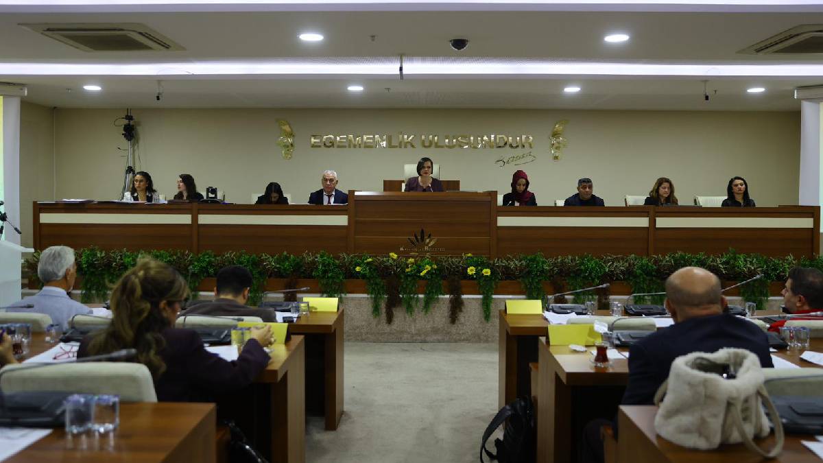 Karabağlar Meclisinde gündem: Kentsel dönüşüm